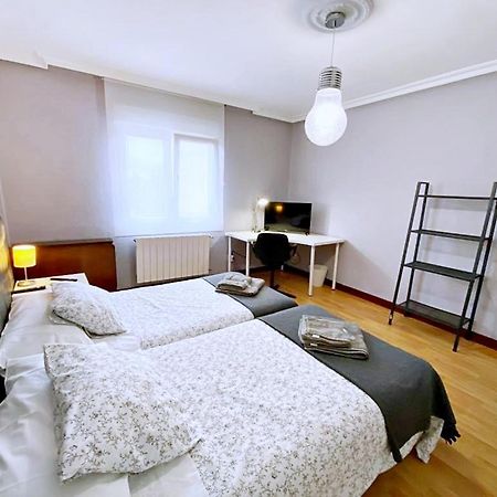 Apartamentos Milan 1 Wifi Y Parking Gratuito Овьедо Экстерьер фото