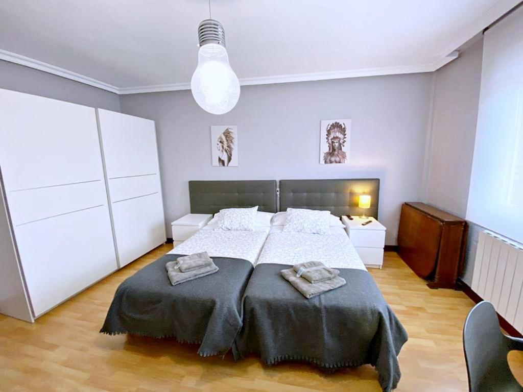 Apartamentos Milan 1 Wifi Y Parking Gratuito Овьедо Экстерьер фото