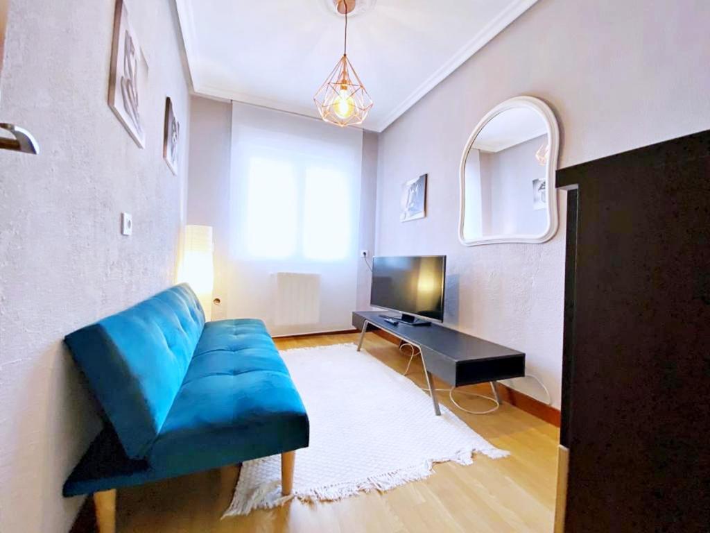 Apartamentos Milan 1 Wifi Y Parking Gratuito Овьедо Экстерьер фото