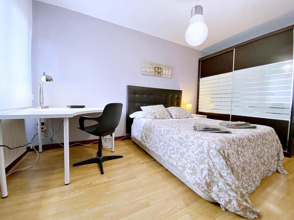 Apartamentos Milan 1 Wifi Y Parking Gratuito Овьедо Экстерьер фото